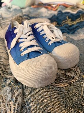 Vintage Limited Too platform sneakers